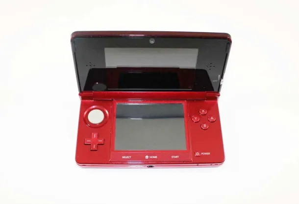 Nintendo 3Ds System - FLAME RED