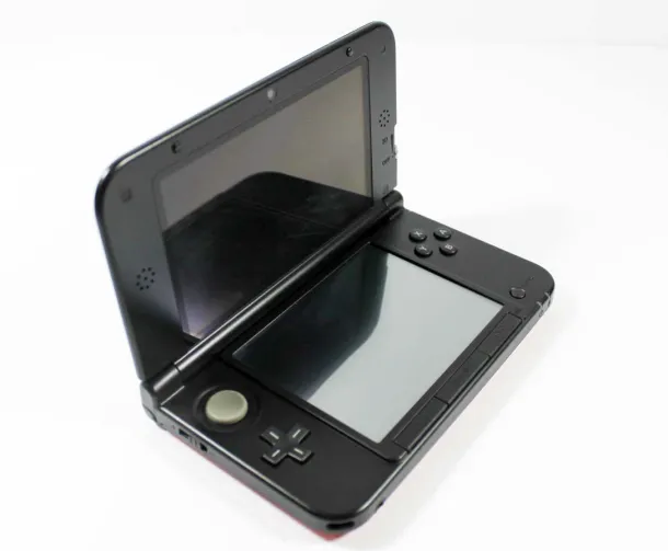 Nintendo 3DS XL System - Super Smash Bros Special Edition Red - Discounted