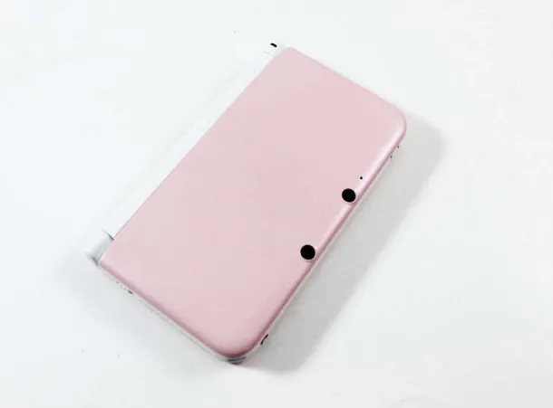 Nintendo 3DS XL System Pink/White - Discounted