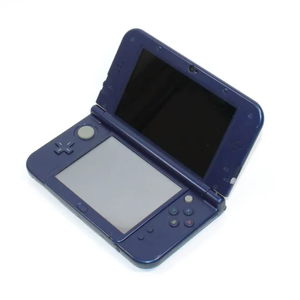 Nintendo New 3DS XL System Blue -Discounted