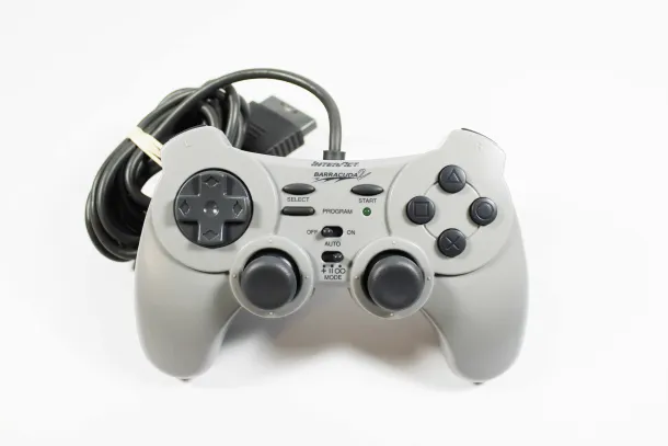 PS1 InterAct Barracuda 2 Controller