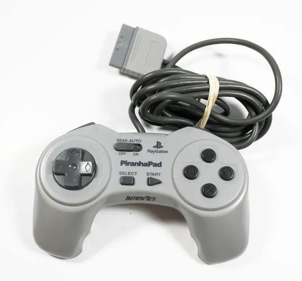 PS1 InterAct PiranhaPad Controller