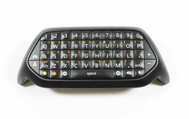 Xbox One Official Microsoft Model Chat Pad